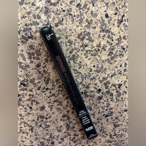 it cosmetics Superhero No-Tug Retractable Eyeliner in Black